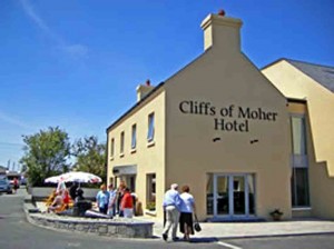 Cliffs of Moher Hotel | Hotels Co. Clare, Ireland | Virtual Visit Tours